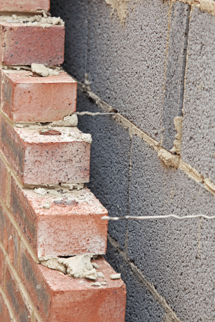 Cavity Wall construction with wall ties